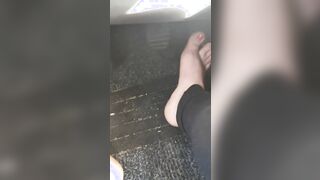 Hot legs drive the vehicle by pressing the pedals