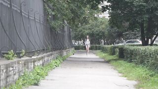 Bulge penis flash on street - outdoors flashing