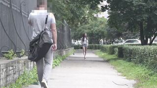 Bulge penis flash on street - outdoors flashing