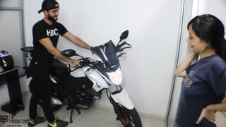 Vulgar hispanic fucks mechanic FULL STORY