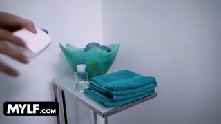 Mylf - Gorgeous Milf Casca Akashova Gets More Than A
