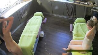 Spa Centre 6 Voyeur - Massages