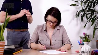 Boobies grabber into the office