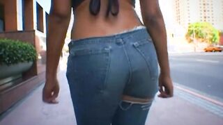 Ebony goddess Star Armani Is A Real Amateur Mom