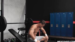 I wish I had this guy as my personal trainer!