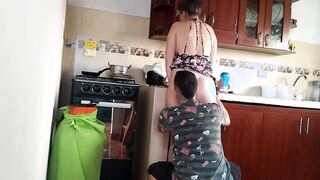 My auntt is making me breakfast but I prefer to