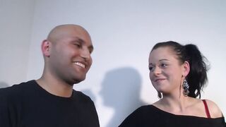 Sie will doch einfach mal einen fremden Schwanz into sich spueren - 3Some Deutsch