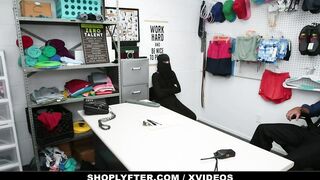 Shoplyfter