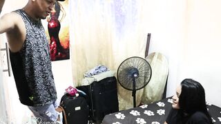 MY STEP-DAUGHTER ARRIVES FROM THE TRIP VERY TURNED ON AND RECORDS ME FUCKING HER
