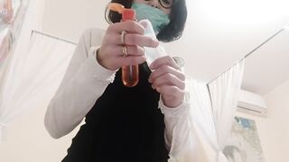 the speculum doesn't hurt if you know how to insert it like I do