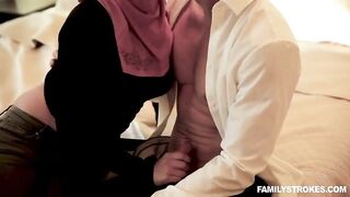 ARAB WOMEN WITH LONG NATURAL HOOTERS BREAKS RULES INTO FAVOR