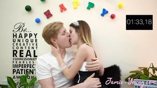 10 Minutes Make Out Challenge!! Jamie Young