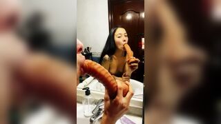 squirting inside my friend's WC