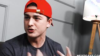 Andrew and Masyn makes cash from anal sex