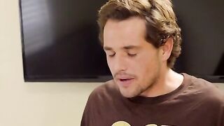 That 70s Ho The Fourth Wheel - S3:E2