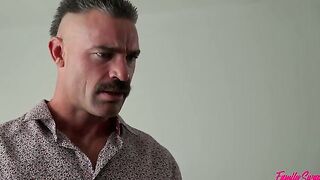 Swap Dad Came Into My Room Last Night - S1:E9