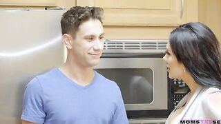 Sex Lessons From Mama - S6:E4