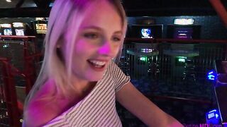Dating My Younger Step Sister - S20:E3