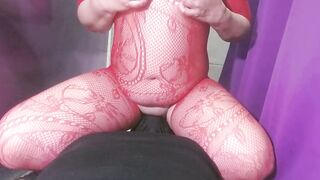 Peeing inside mouth, pissing drinking and cleanup
