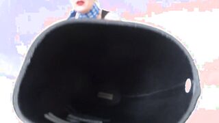Lady Victoria Valente: Sweaty toes inside latex boots