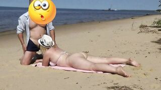 Acquaintance a cougar- beach head