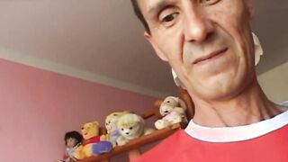 Giovani Troie Godono con i Genitori (Original Full Video)