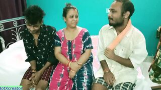 Beauty Mom Aunty shared! Hindi latest 3 way sex