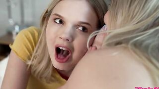 Back To School Sex Advice From Step Sister - S18:E2