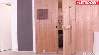 Relaxxxed - Lady Dee Filthy Hot Czech Barely Legal Sucks And Fucks