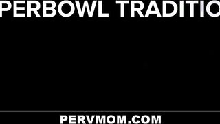 Huge Jugs Milf Christie Stevens Enjoying Family Traditions With Her Stepson