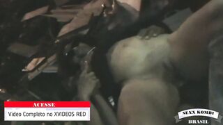 Busted lovers fucking inside the bush