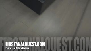 Strong Style Anal for Hottie 19 Year Old Women Valery Cherry