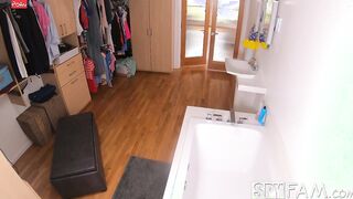 SPYFAM Accidental DEEP Creampie INSIDE Step Sister