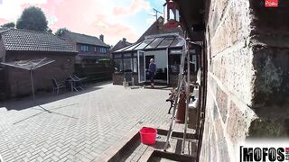 Mofos - Perv fucks cunt with mouth next door, Carla Cox