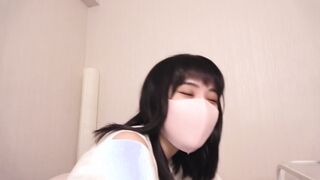https://bit.ly/3MFGPbB Amateur Pov. The lady who looks calm is actually