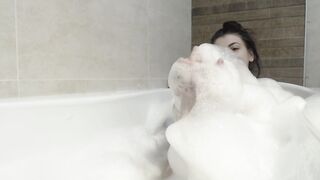 Into der Badewanne