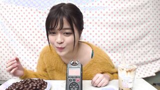 Amateur Lovetube: Yummy Sensual and Incredible Booty! She give a head with a toy and a penis! She can't wait to got boned