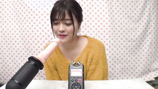 Amateur Lovetube: Yummy Sensual and Incredible Booty! She give a head with a toy and a penis! She can