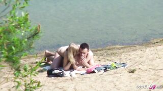 Real 18 Year Old Lovers on German Beach Voyeur Fucked by Stranger