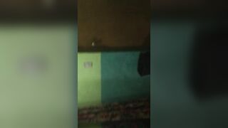 Old Lady wants it bareback - Abuela quiere sin condon