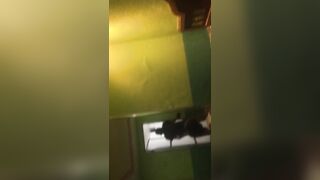 Old Lady wants it bareback - Abuela quiere sin condon