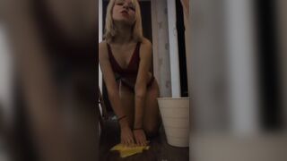 Evening sexsual cleaning into red underwear