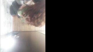 red-haired Cutie seduced an unfamiliar builder