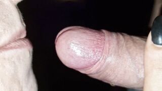 19 Year Old loves to swallow his yellow piss into outdoor