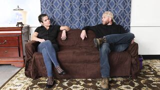 Woke Stepmom - Facefuck Throatpie