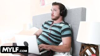 Stepmom Allowed me to Cum inside her Snatch