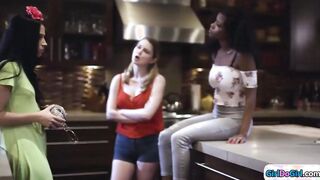 Alien lifeform need to lick huge jugs lady to get sapphic