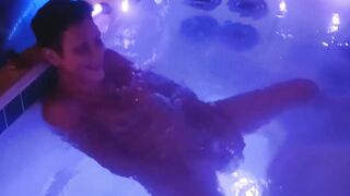 Who wants to join me inside the Goddess bath-tub??