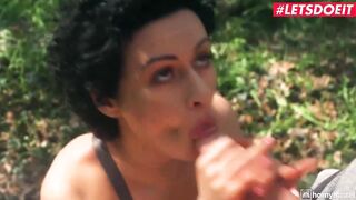 HORNY HOSTEL - Long Melons Vlogger Wants To Get Her Pussy