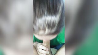 White women deepthroats my penis